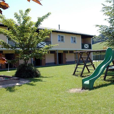 Ferienwohnungen Am See Obertrum Exterior foto